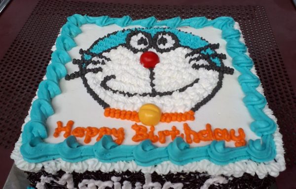 Tart Gambar Karakter Besar 01